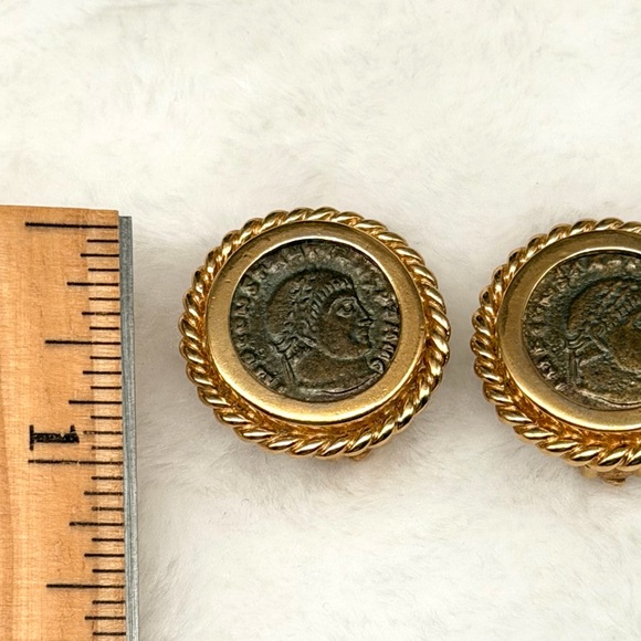 Vintage CINER Roman Revival Coin Clip-On Earrings – Gold Tone, Signed, 1” - Picture 15 of 16